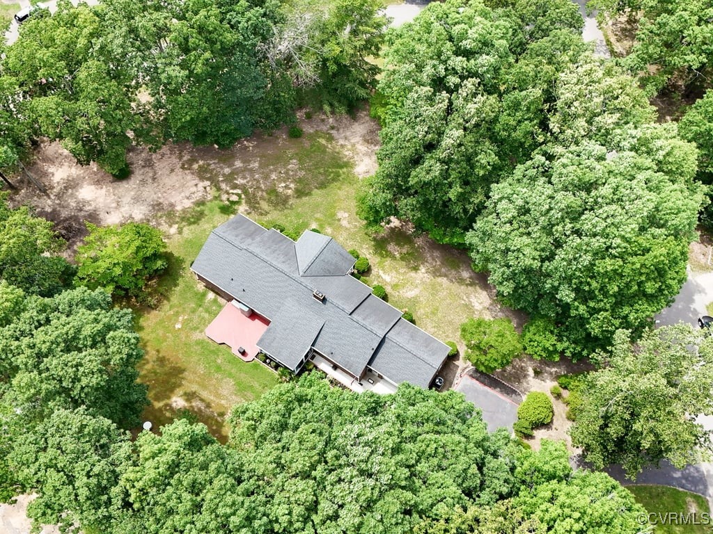 1735 Old Powhatan Est
