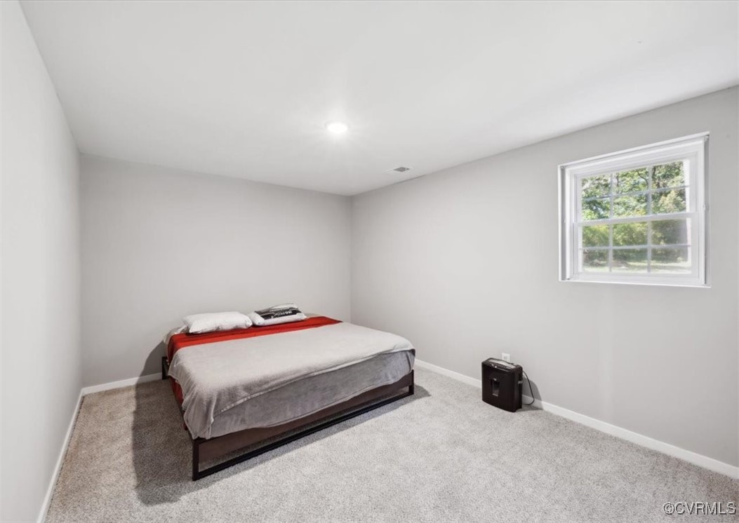 112 Webster Rd
