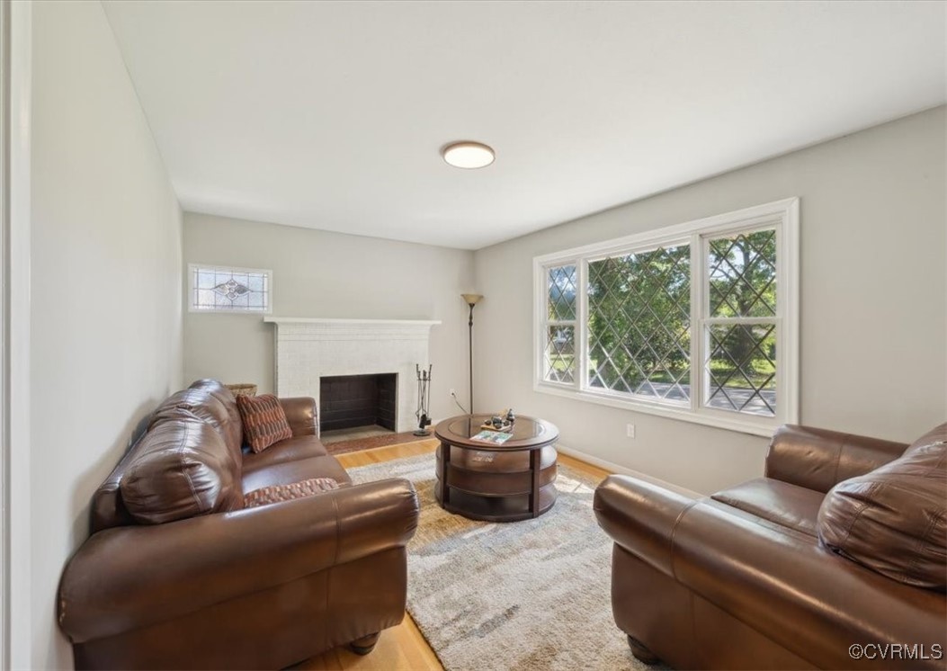112 Webster Rd