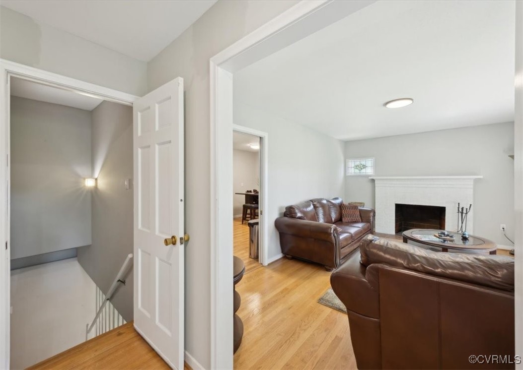 112 Webster Rd