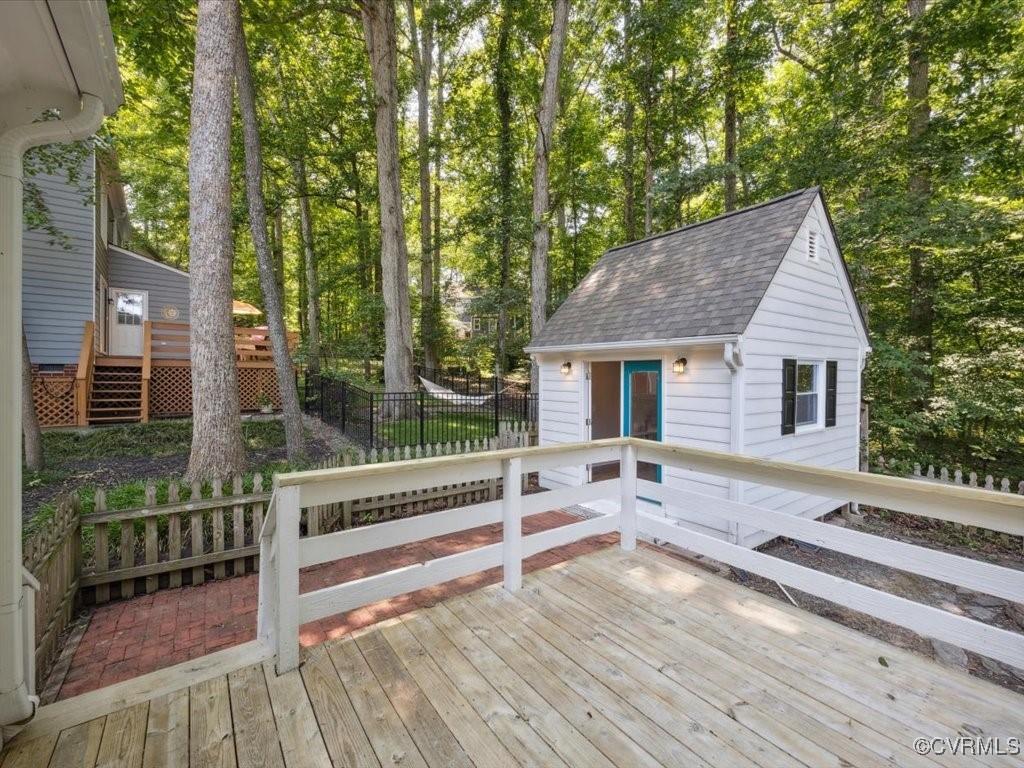2004 Deer Meadow Ct