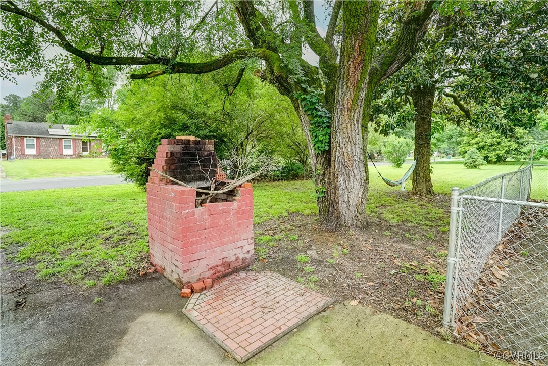 1799 N Washington St