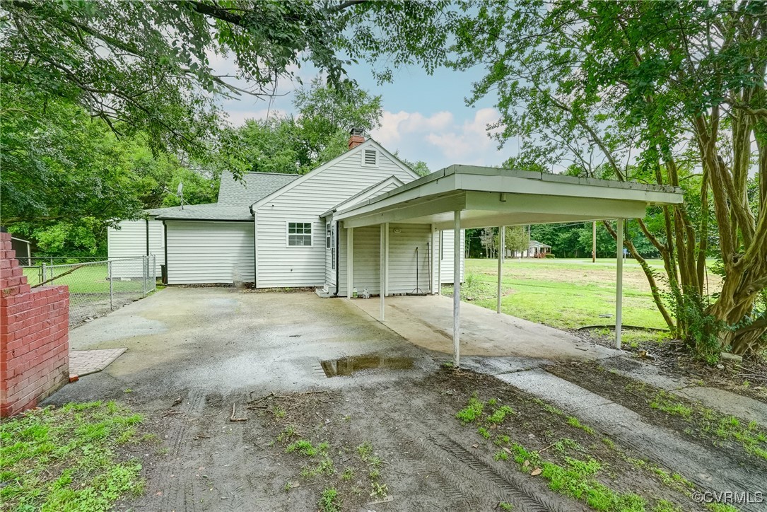 1799 N Washington St