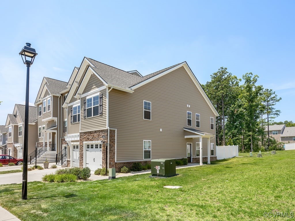3216 Gannet Ln