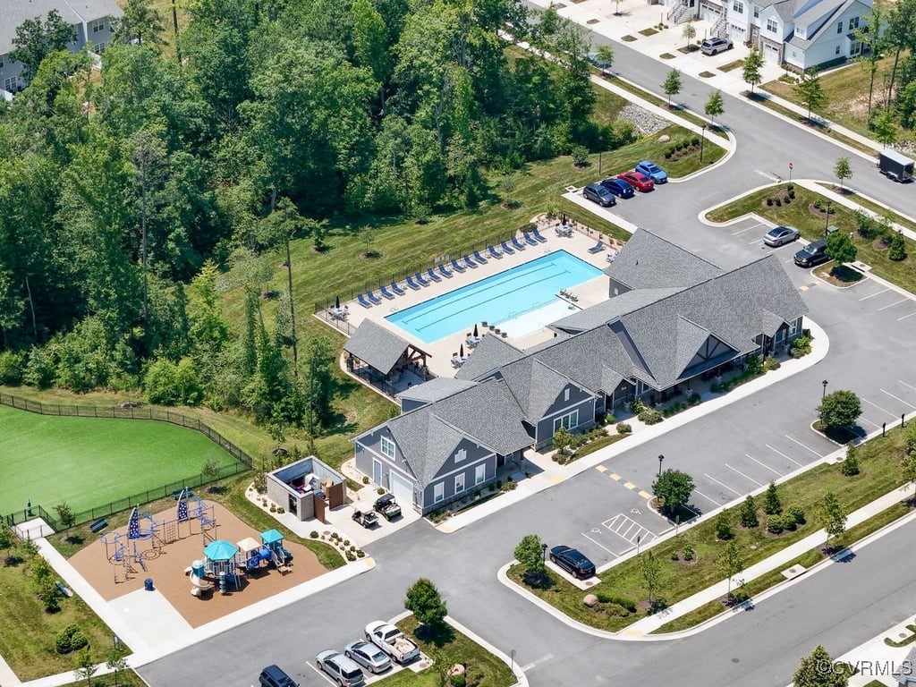 3216 Gannet Ln