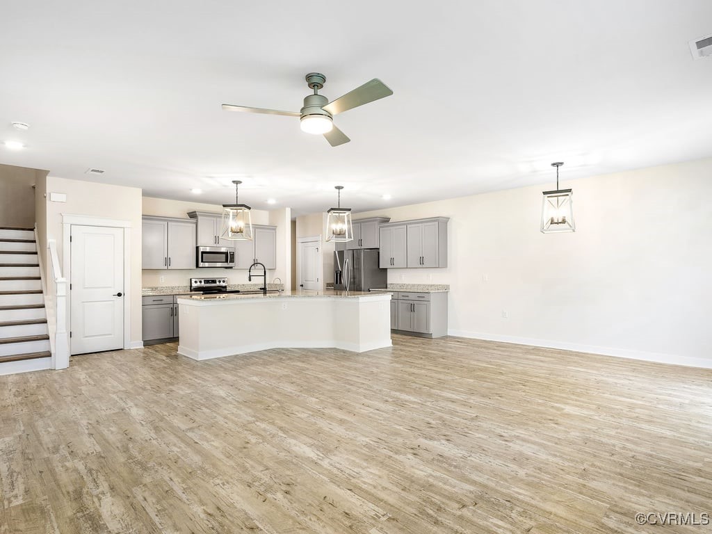 3216 Gannet Ln
