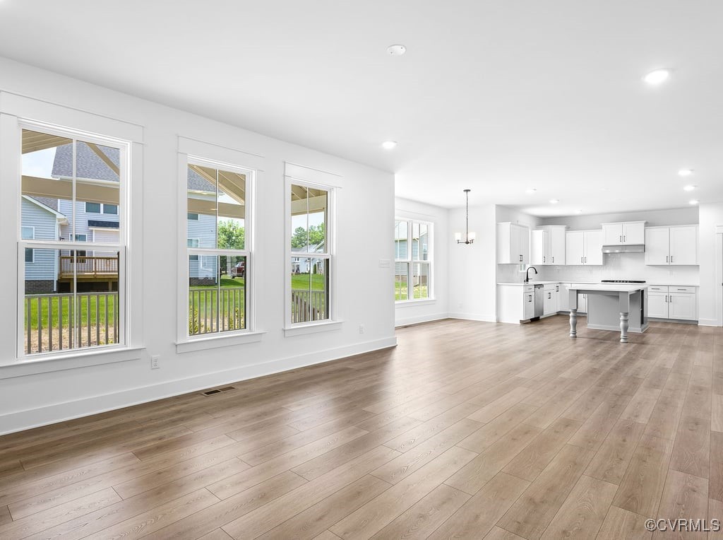 13513 Pinstone Ct