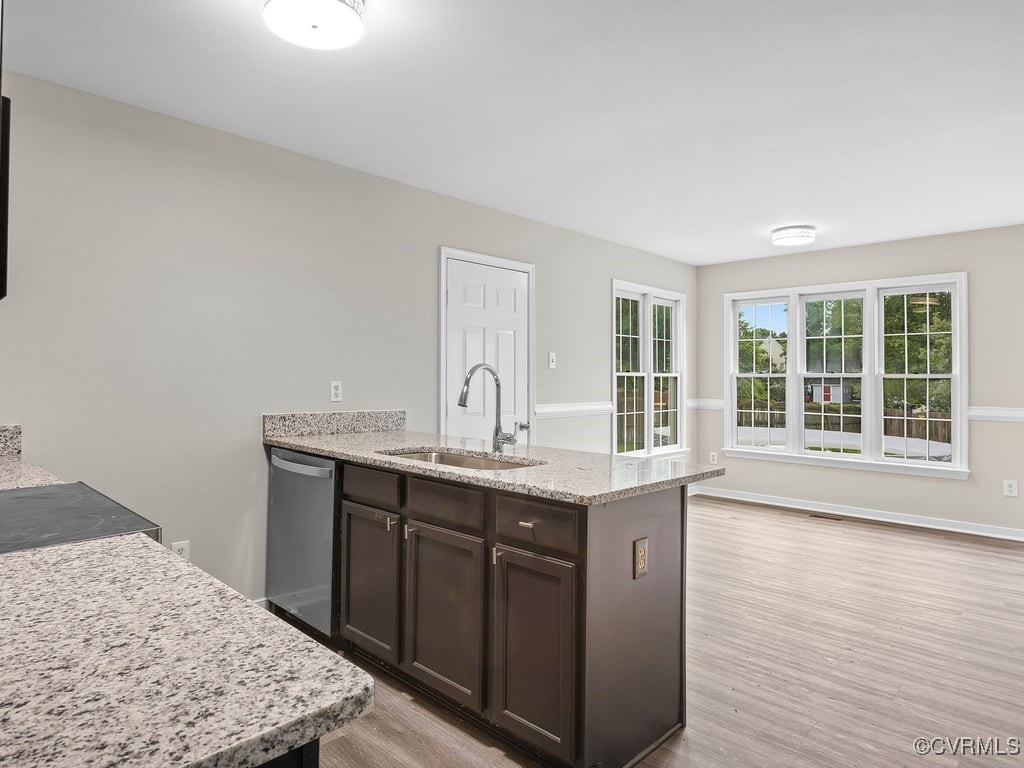6184 Midnight Dr