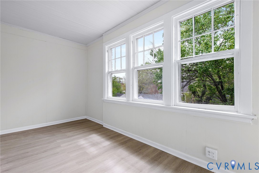2407 Dumbarton Rd