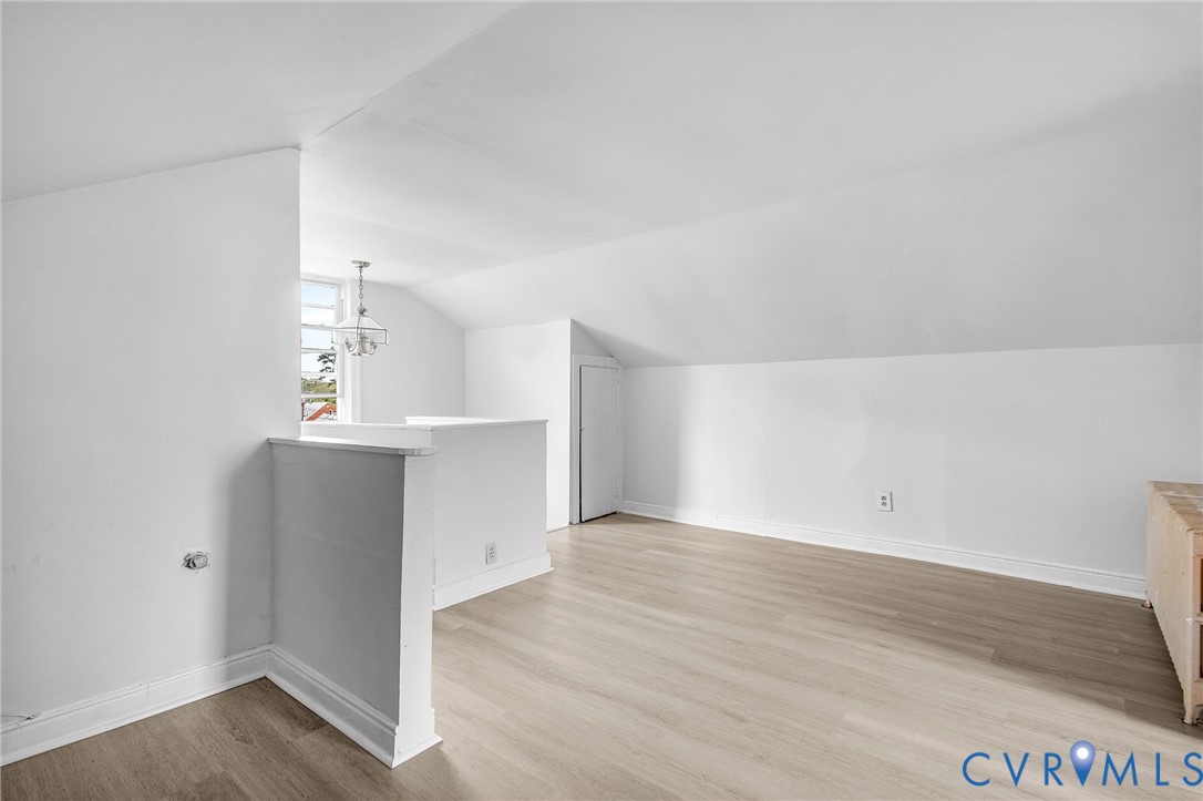 2407 Dumbarton Rd