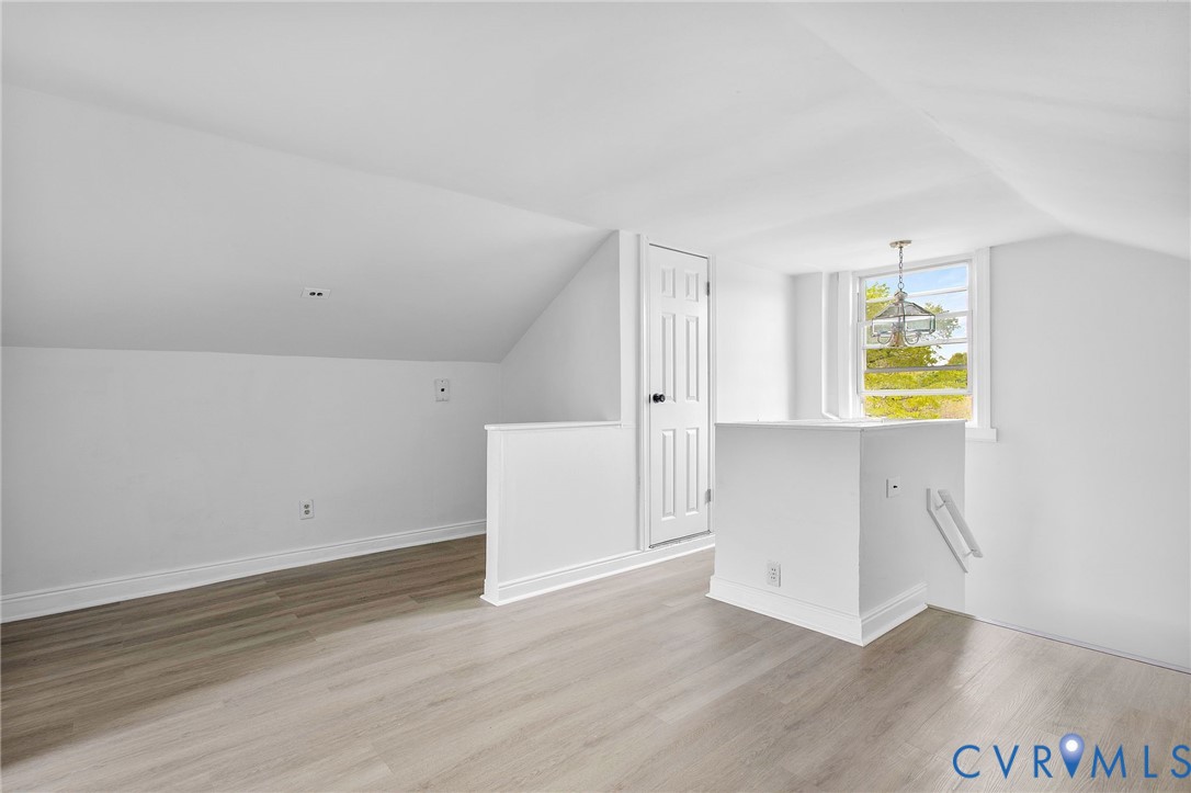 2407 Dumbarton Rd