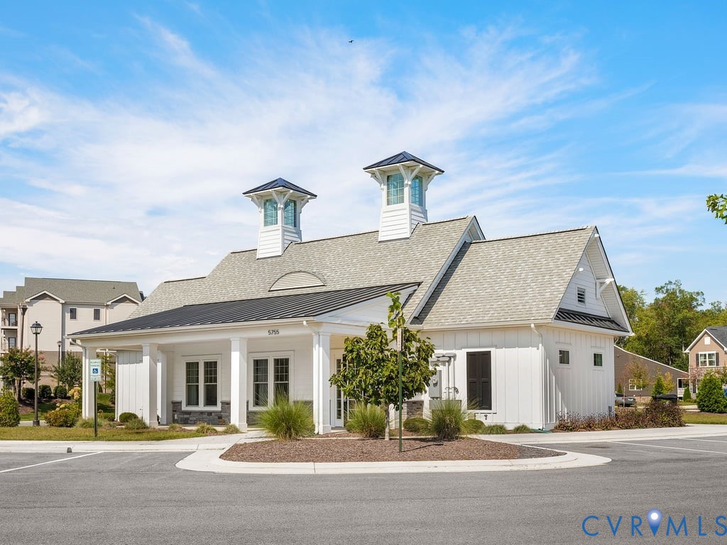 5736 Addison Gate Dr