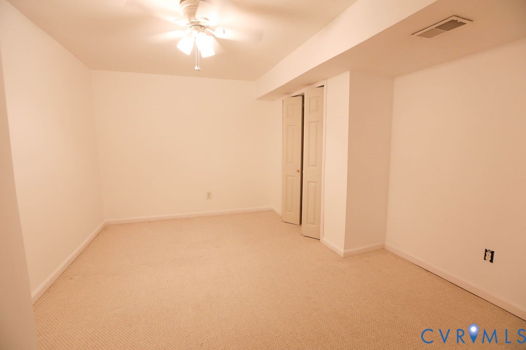 5217 Joshua Tree Cir