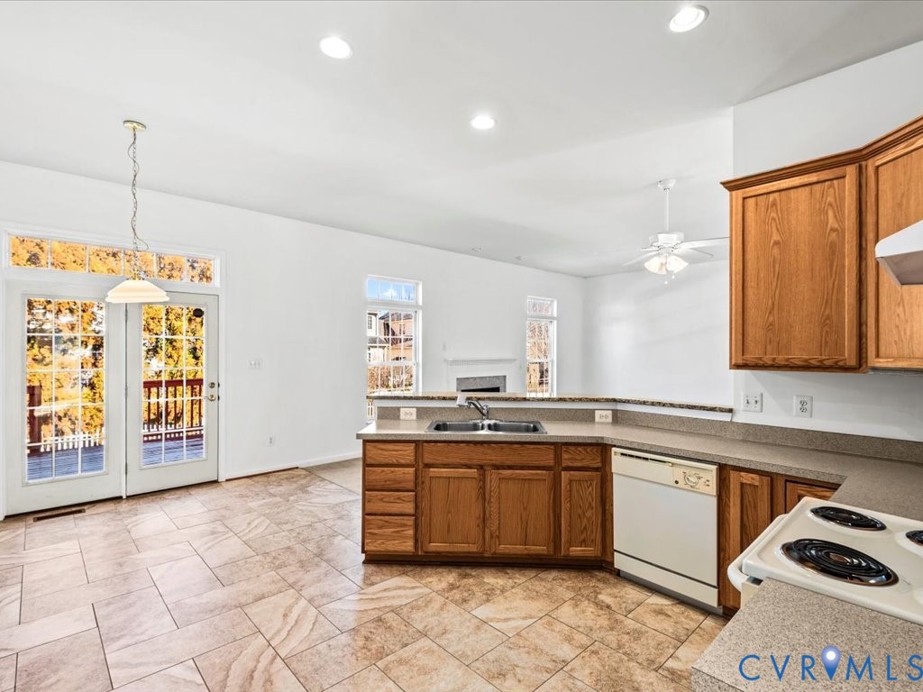 5217 Joshua Tree Cir