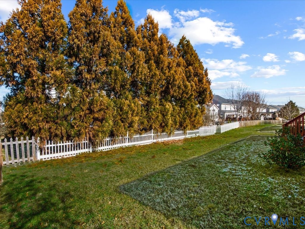 5217 Joshua Tree Cir