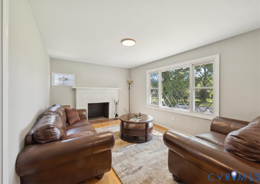 112 Webster Rd
