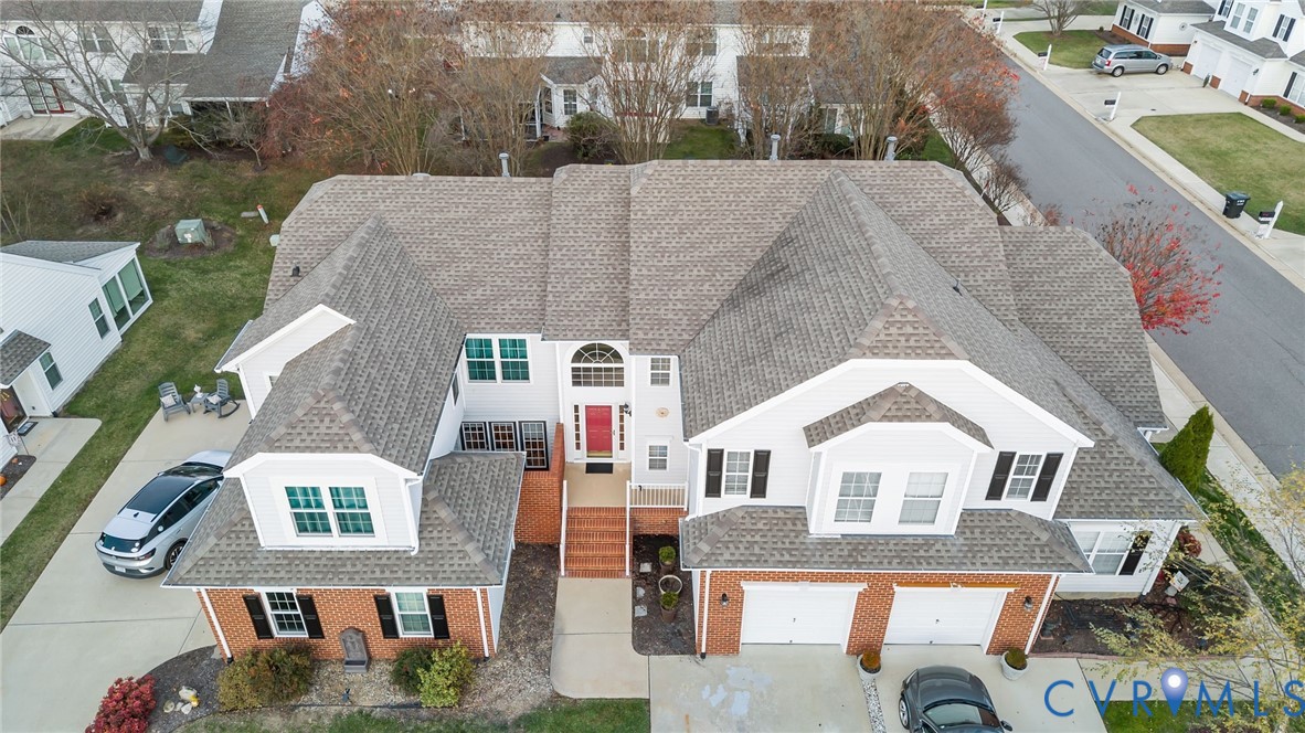 6106 Lookout Point Cir