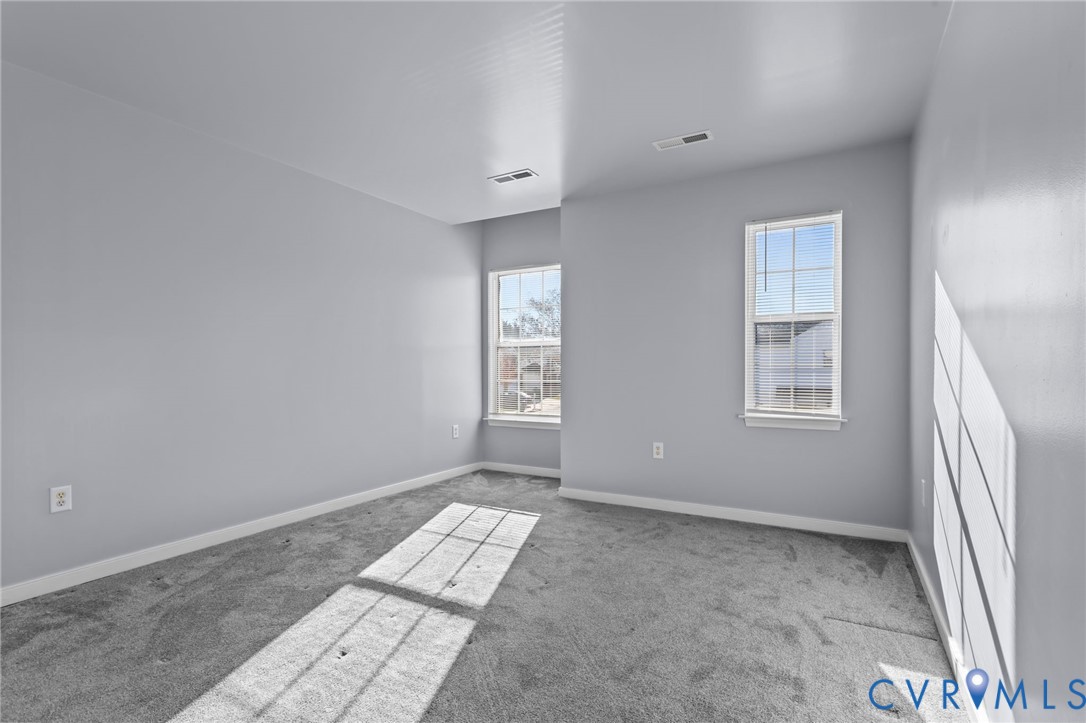 6106 Lookout Point Cir