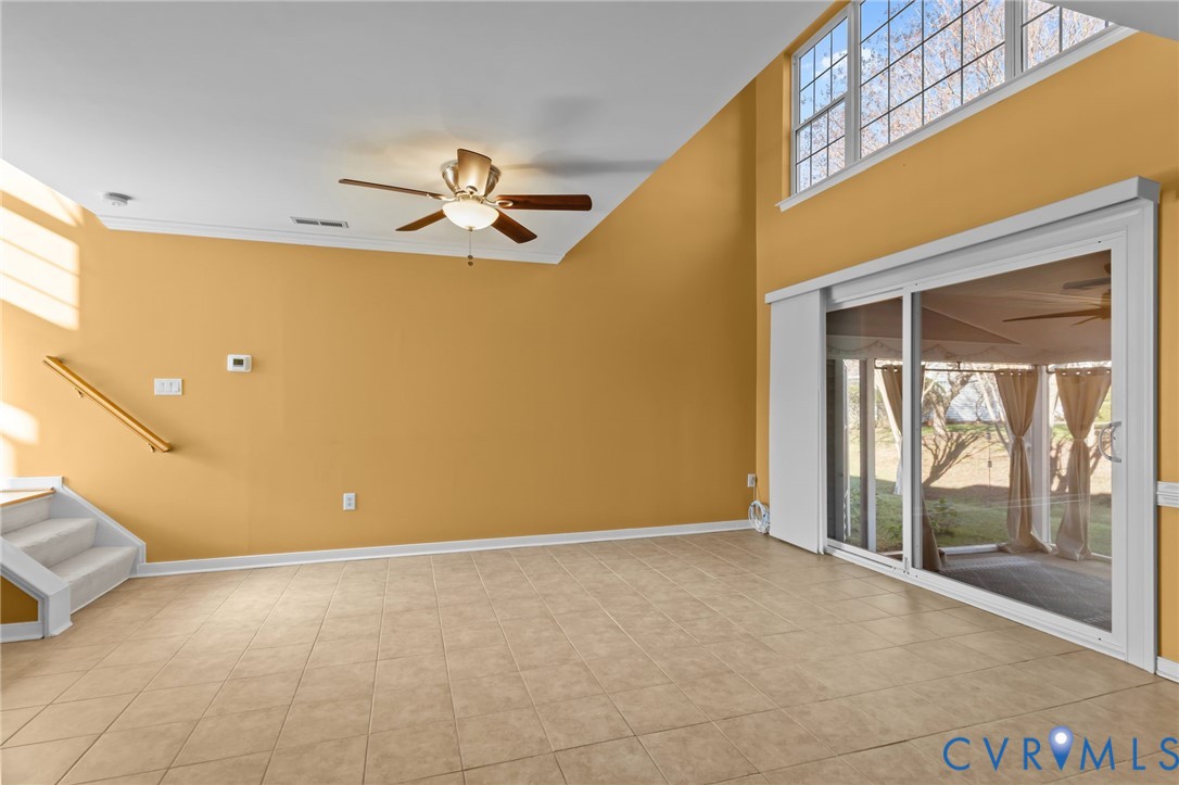 6106 Lookout Point Cir