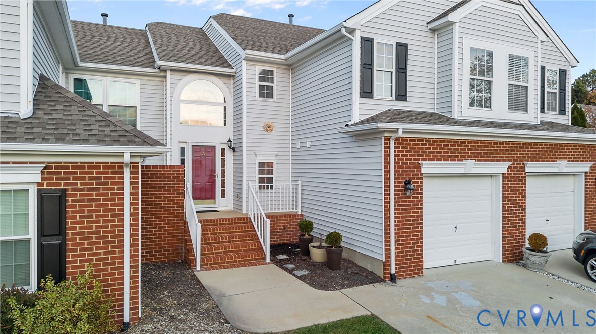 6106 Lookout Point Cir