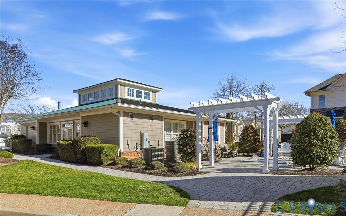 9551 Creek Summit Cir