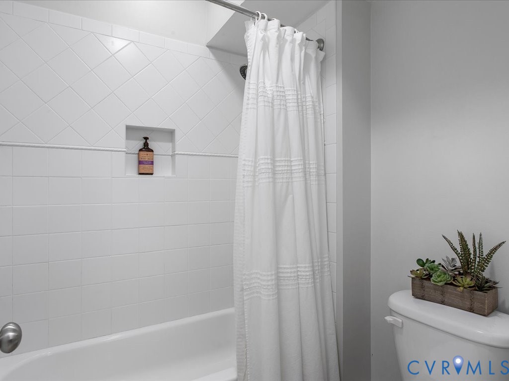 9551 Creek Summit Cir