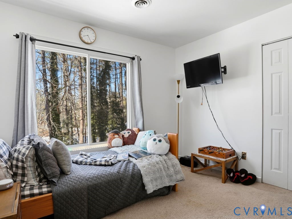 1617 Winters Hill Cir