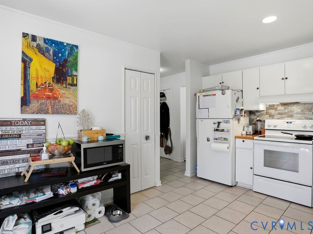 1617 Winters Hill Cir