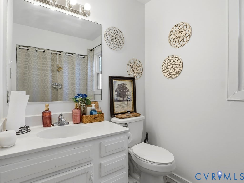 1617 Winters Hill Cir