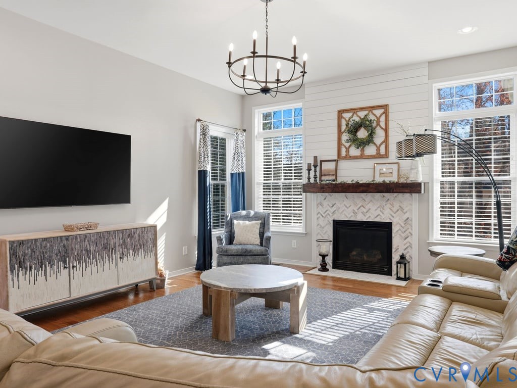 4513 Lake Summer Mews