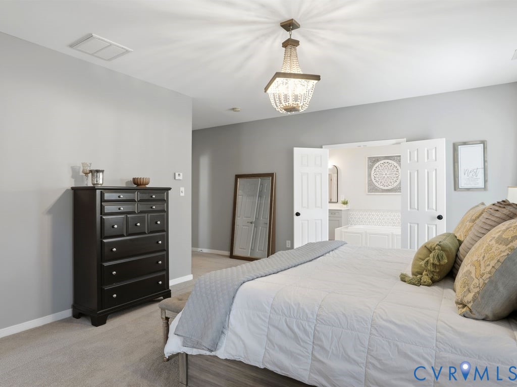 4513 Lake Summer Mews