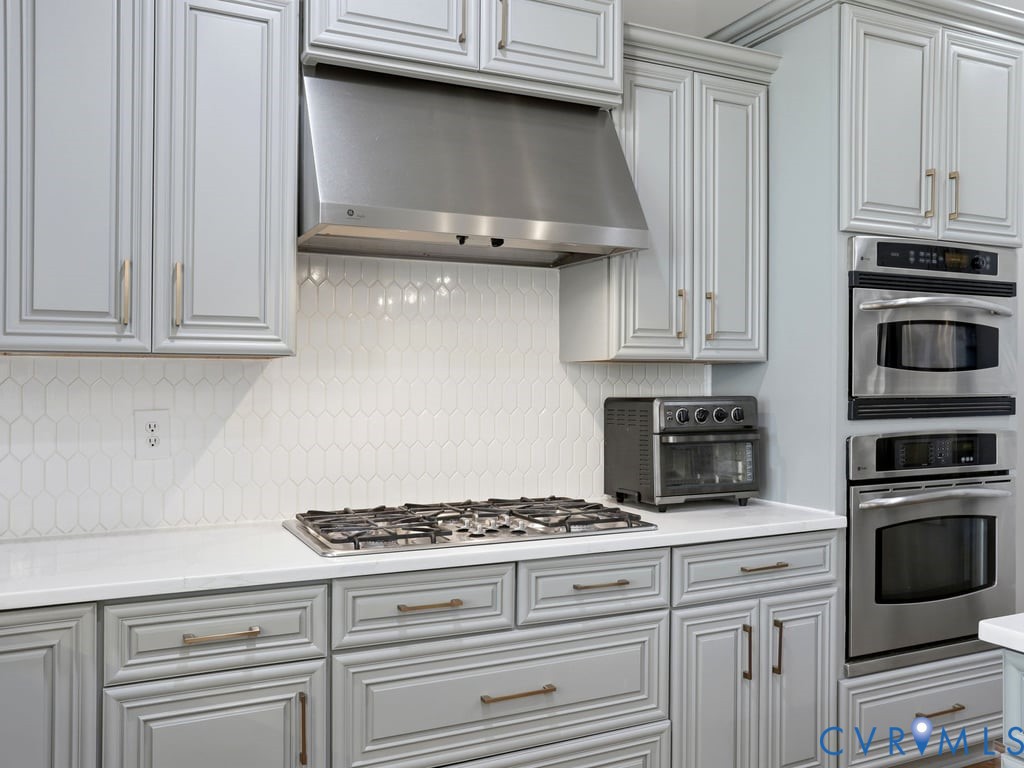 4513 Lake Summer Mews