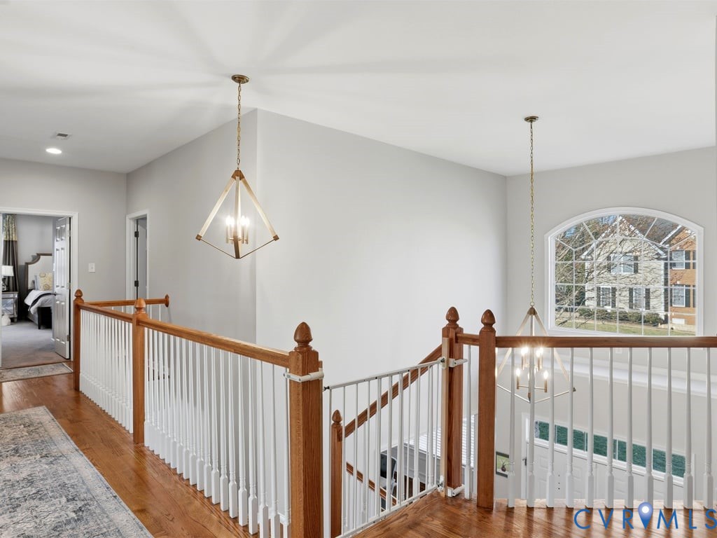 4513 Lake Summer Mews