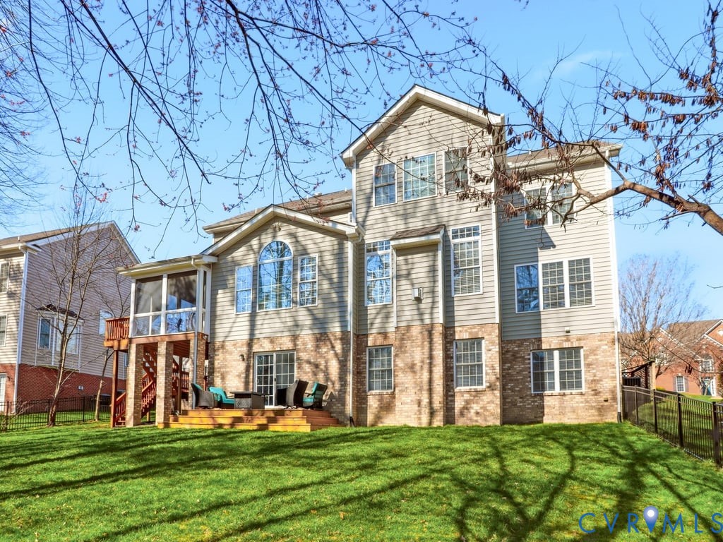 4513 Lake Summer Mews