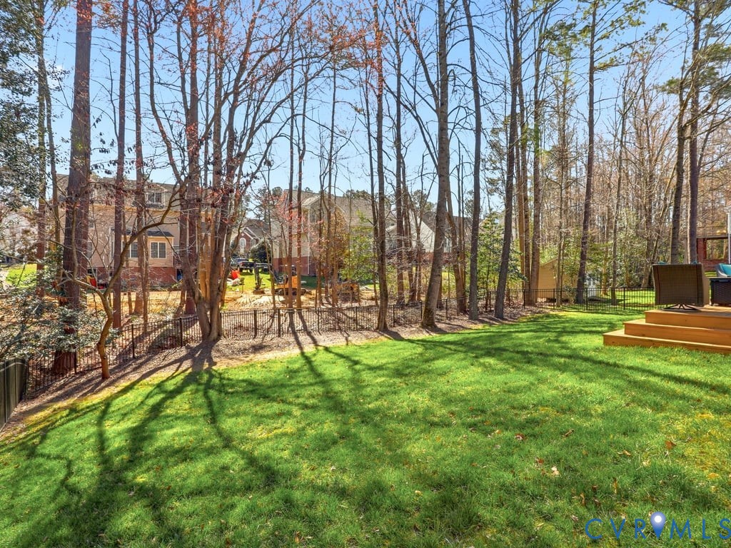 4513 Lake Summer Mews