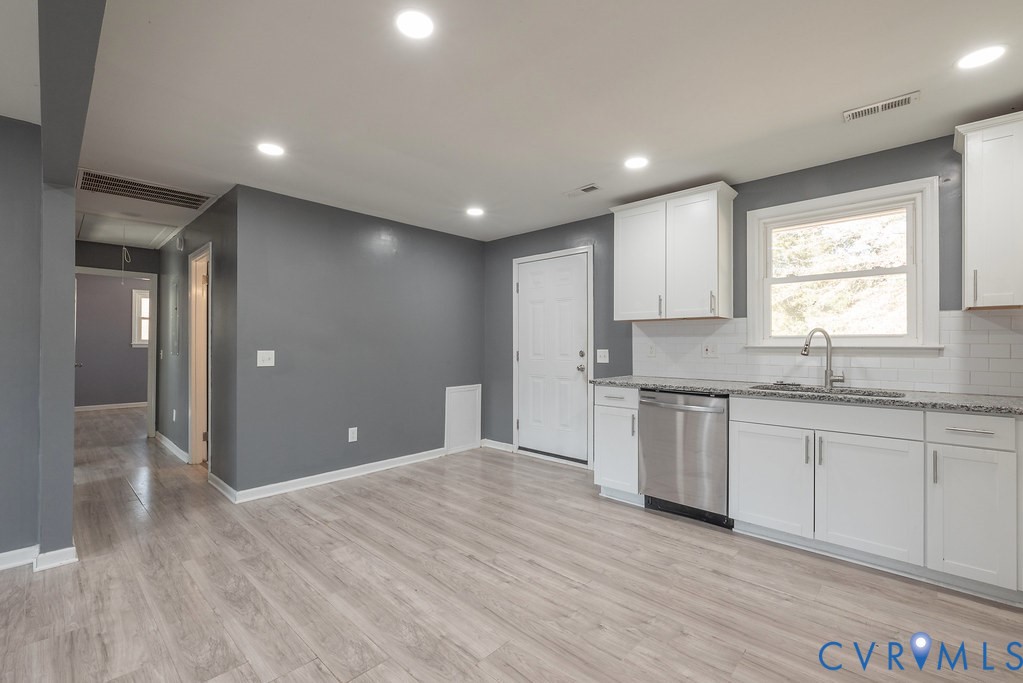 1616 Circle Dr
