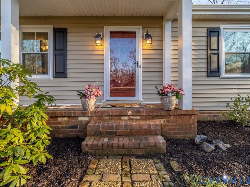 14503 Charlemagne Ct