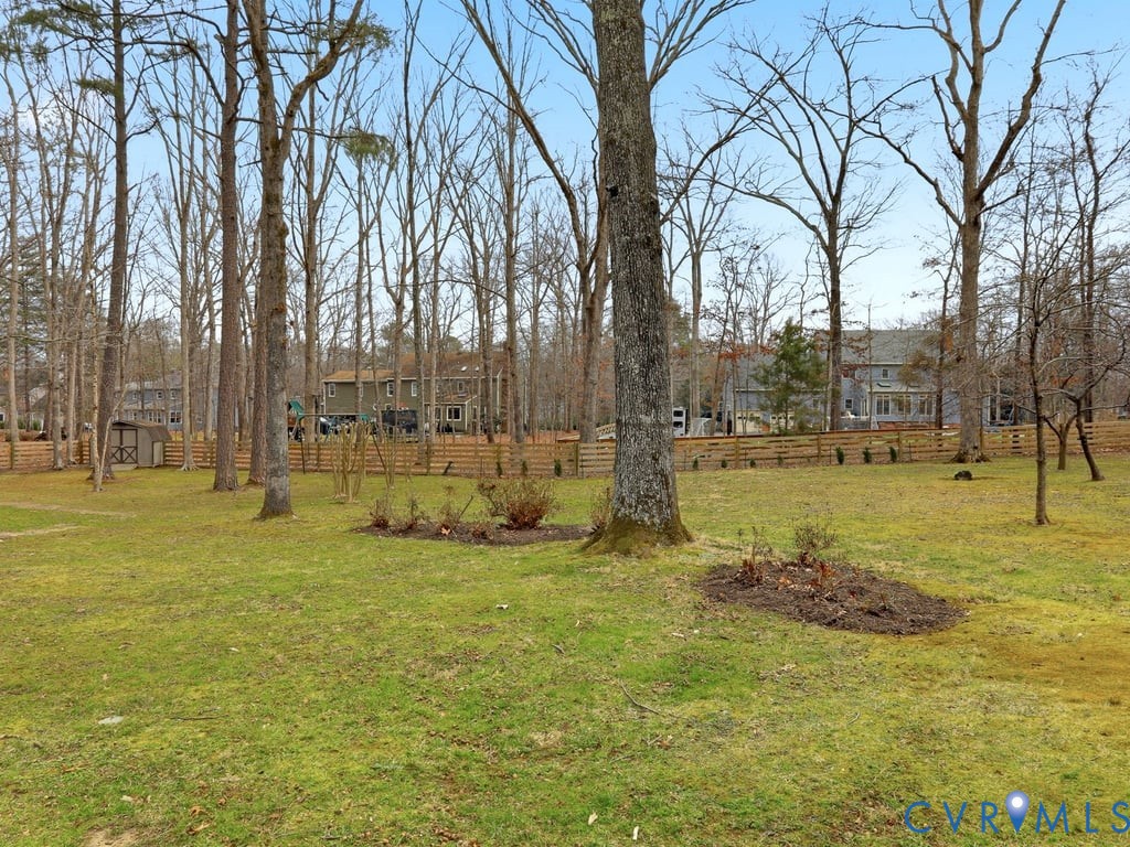2711 Salisbury Rd