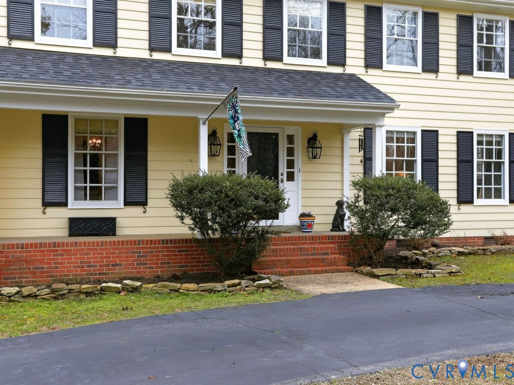 2711 Salisbury Rd