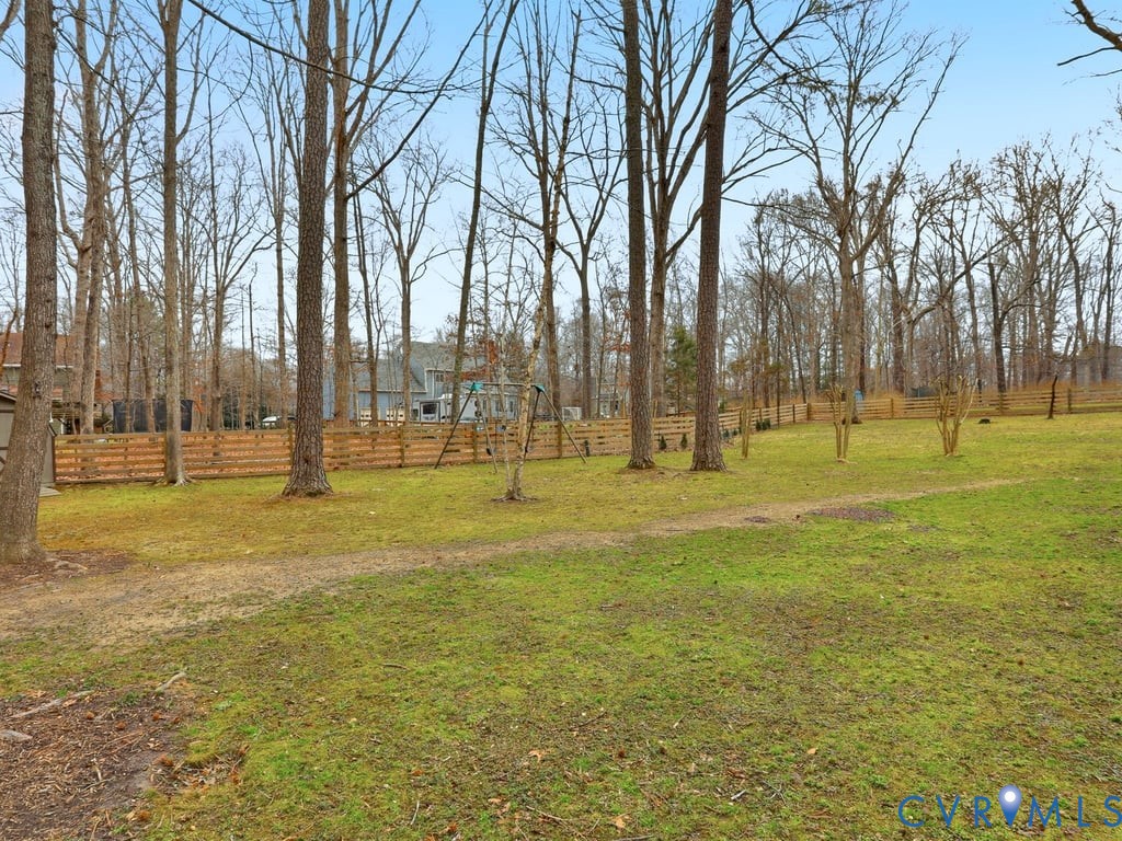 2711 Salisbury Rd