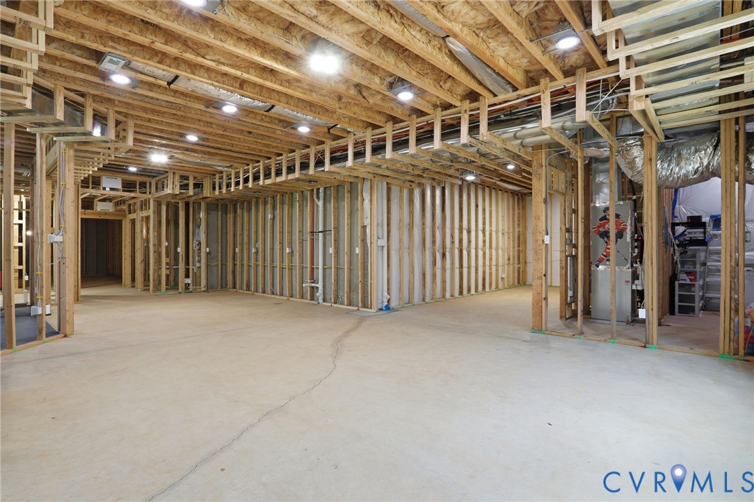 2121 Jockey Ridge Rd