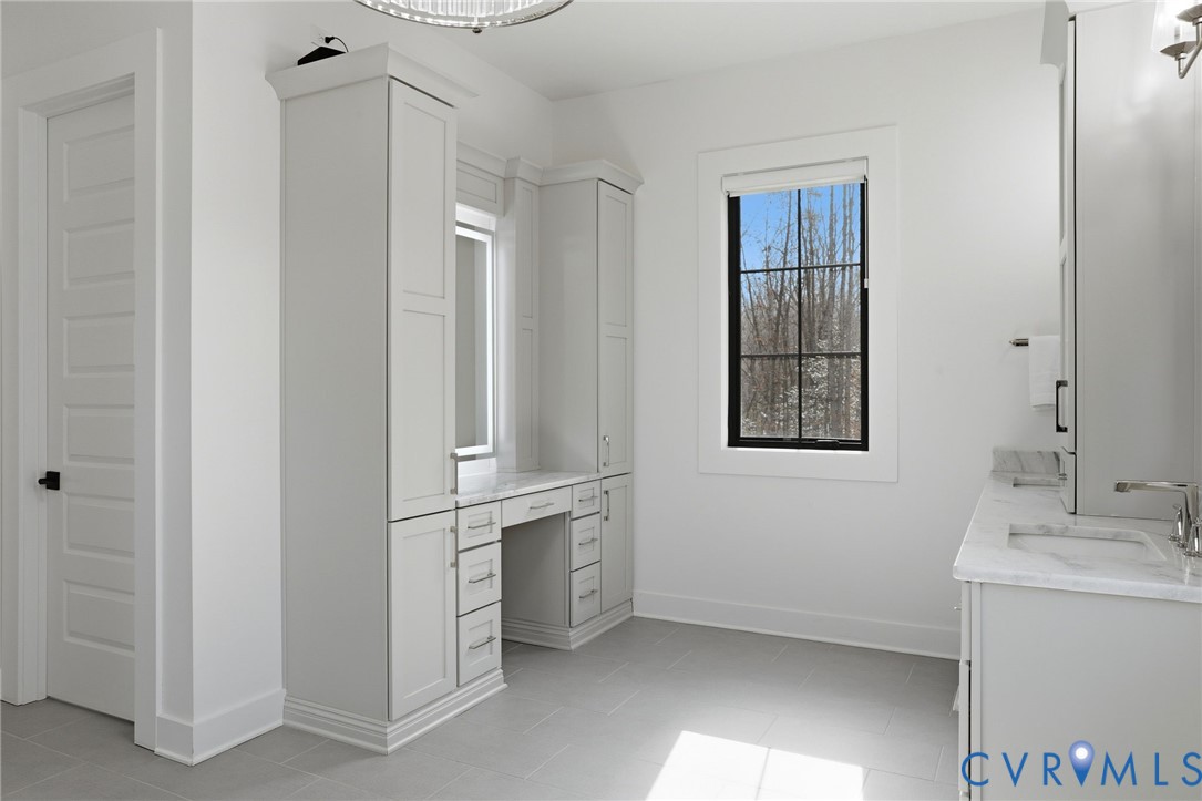 2121 Jockey Ridge Rd