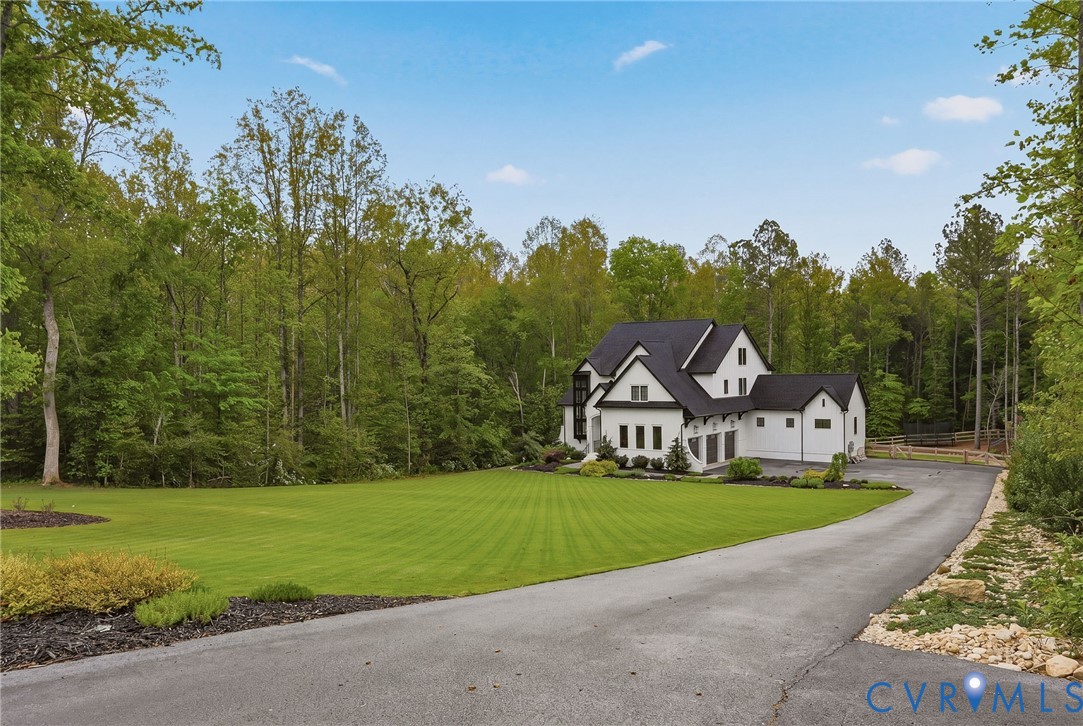 2121 Jockey Ridge Rd