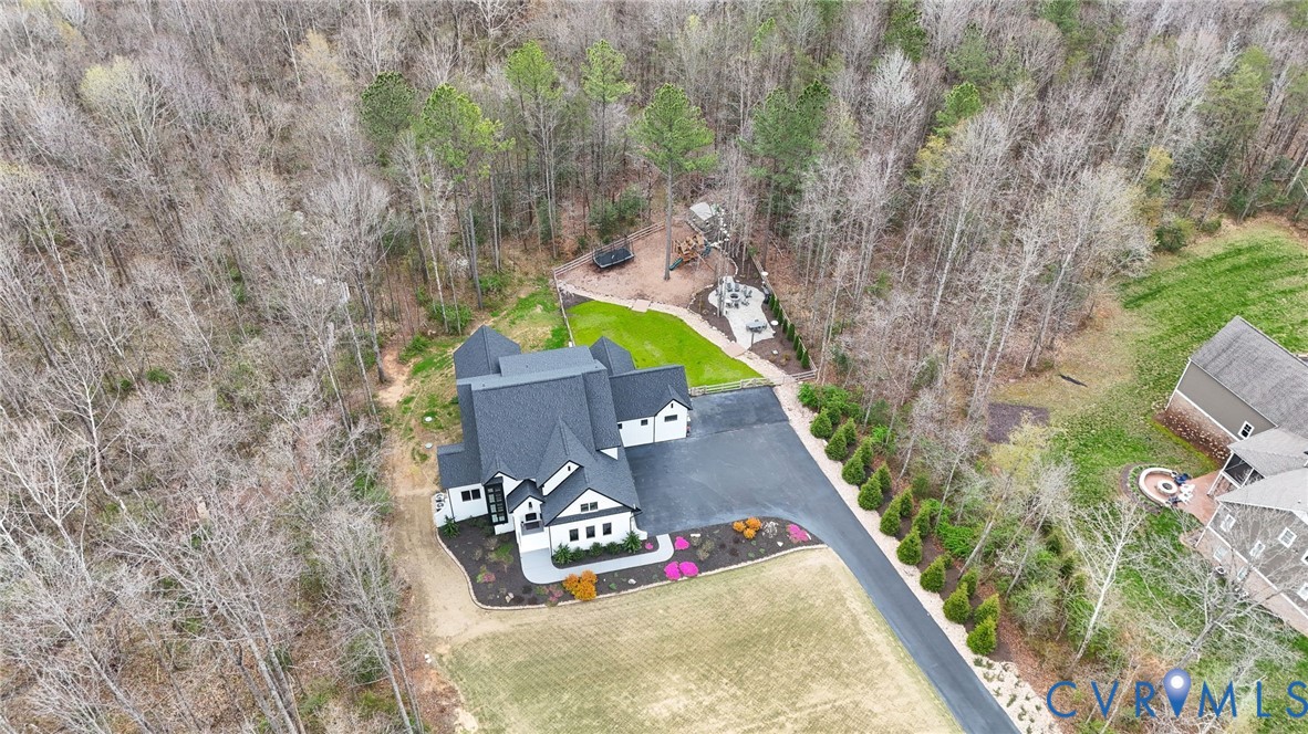 2121 Jockey Ridge Rd