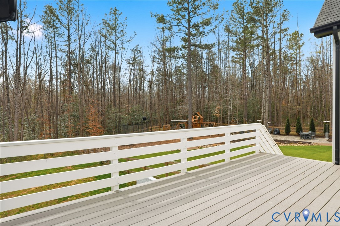 2121 Jockey Ridge Rd