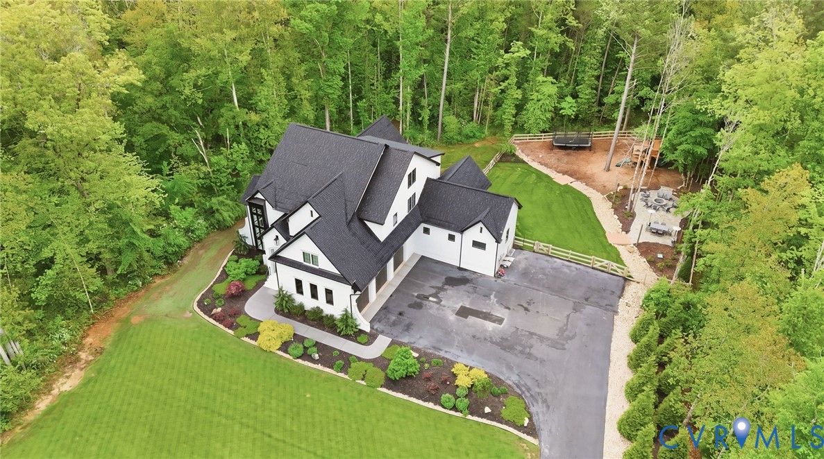 2121 Jockey Ridge Rd