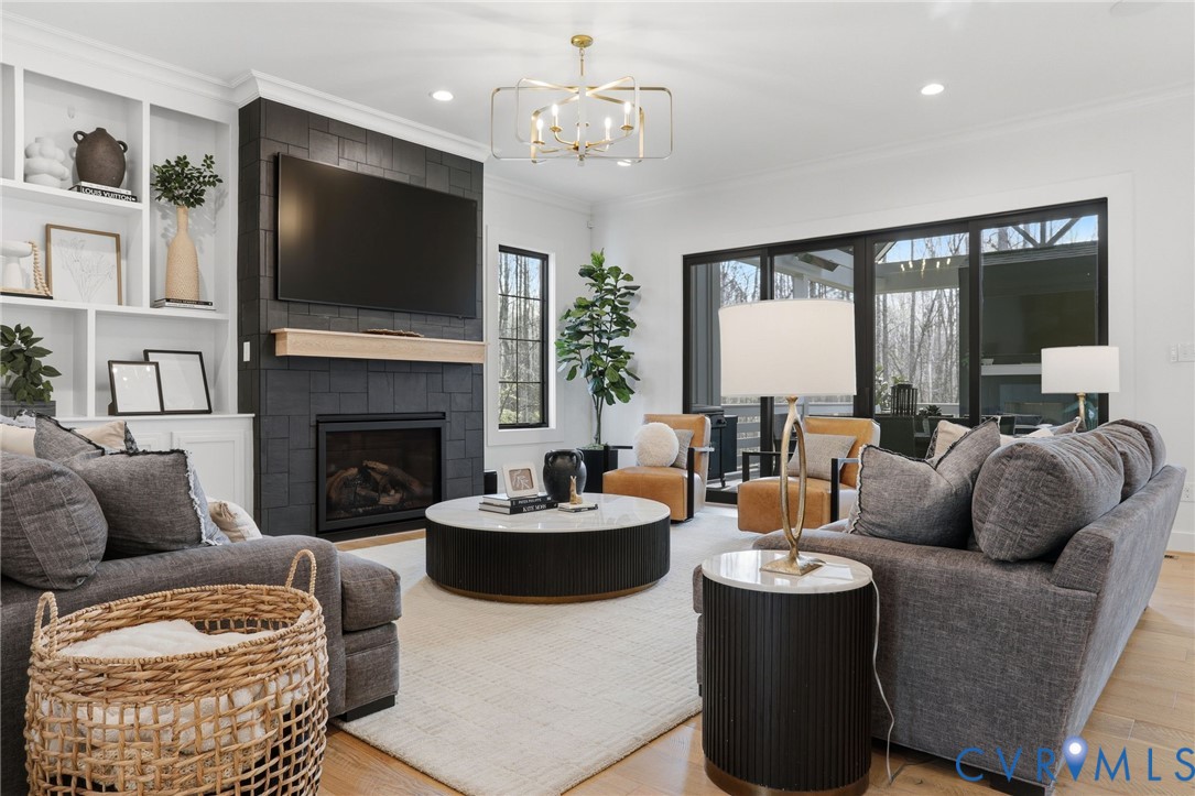 2121 Jockey Ridge Rd