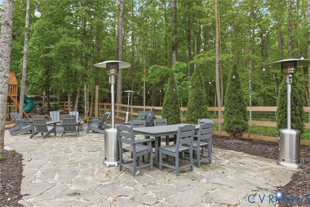2121 Jockey Ridge Rd