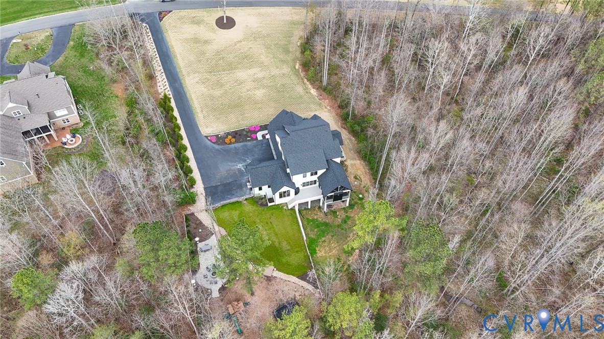 2121 Jockey Ridge Rd