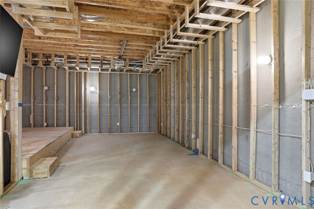 2121 Jockey Ridge Rd